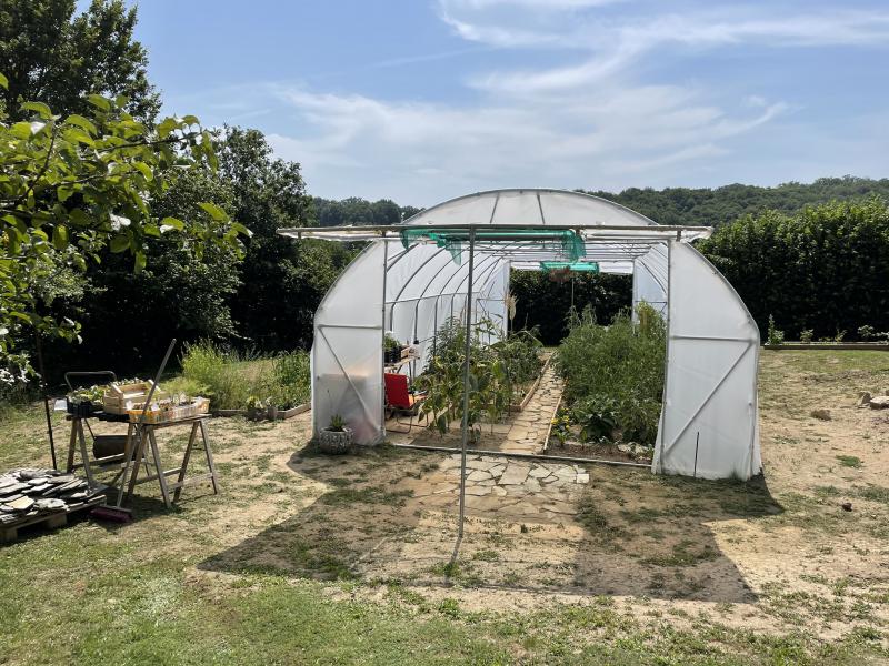 Serre de jardin cadre métal, housse anti UV, dimensions 50x45x80cm