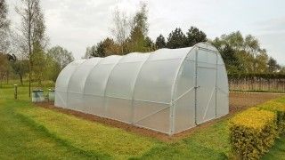 Serre tunnel de jardin - Serres la Fançaise 