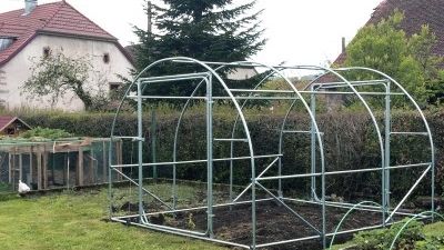 Estructura y pajareras para exteriores