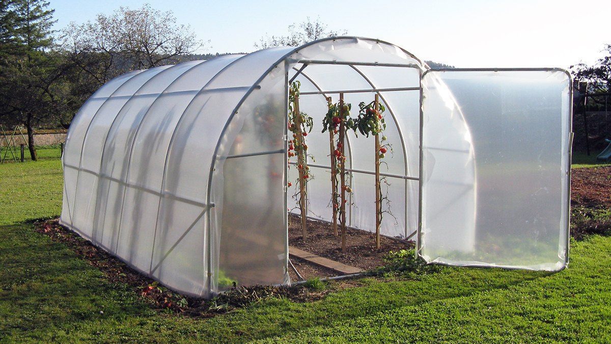 Construya una pajarera en su jardín con los consejos de Serres La Française